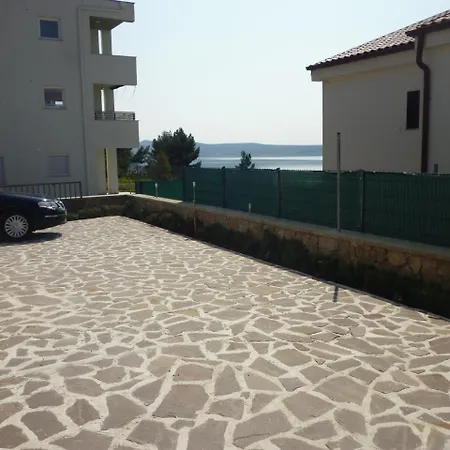 Seline/paklenica Riviera 34217 Appartement Seline
